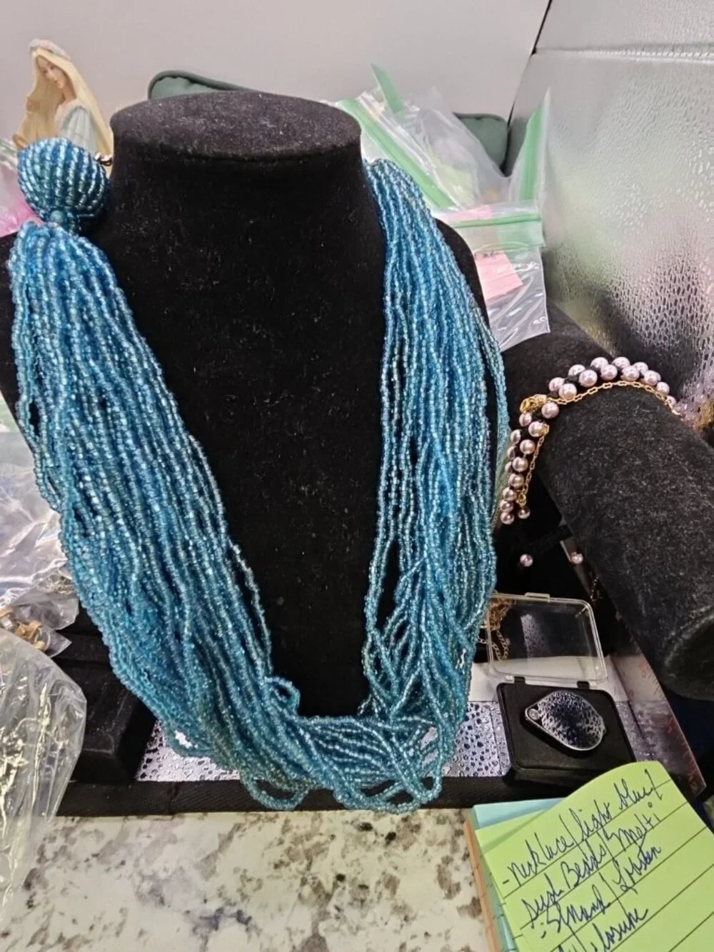 Unbranded this necklace
